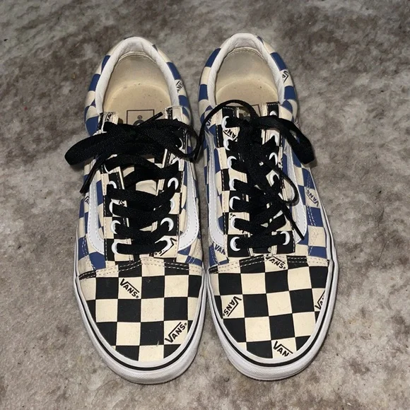 Vans Sneakers - Picture 2 of 6